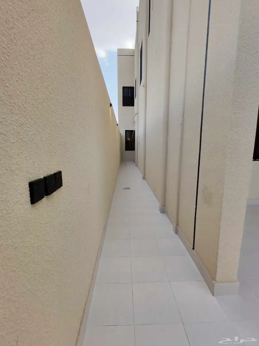 شقق تصميمات معمارية مبتكرة تشطيبات عاليه الجوده   احد رفيده 23
