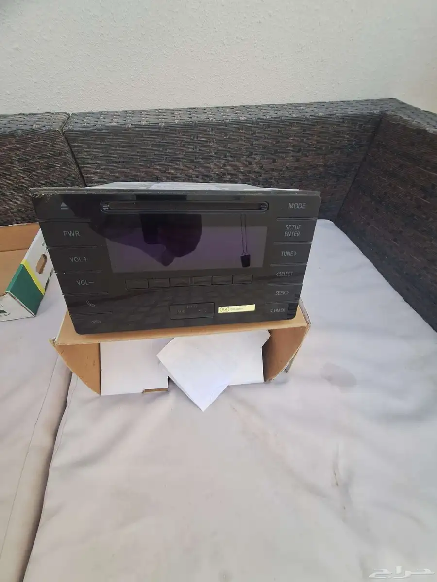 مسجل هايلوكس نظيف جدا يركب من 2016. الى 2024 5