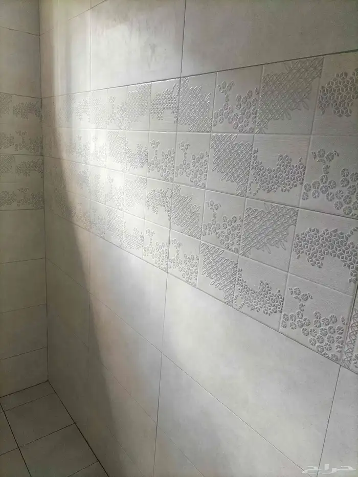 مبلط لجميع انواع السراميك والبورسلين والرخام 0