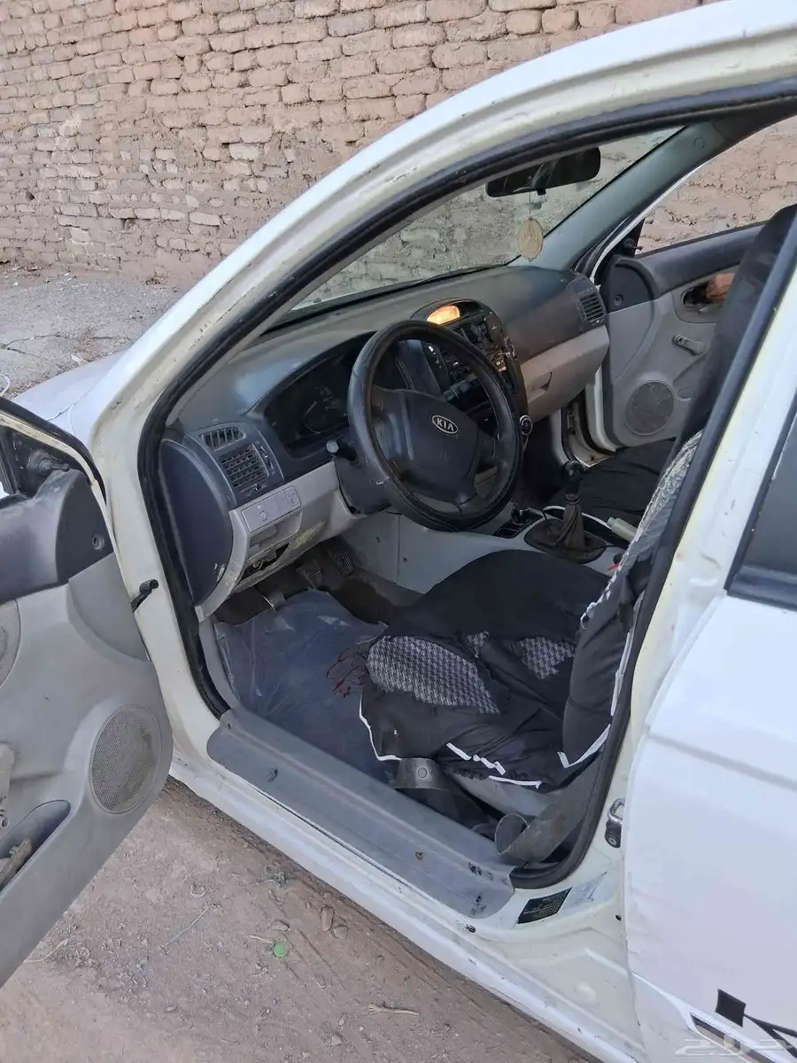 kia cerato 2008 4