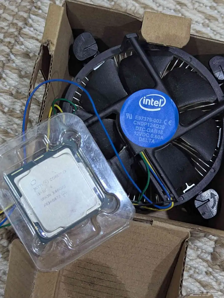 معالج i3 10100 مع المعالج 0