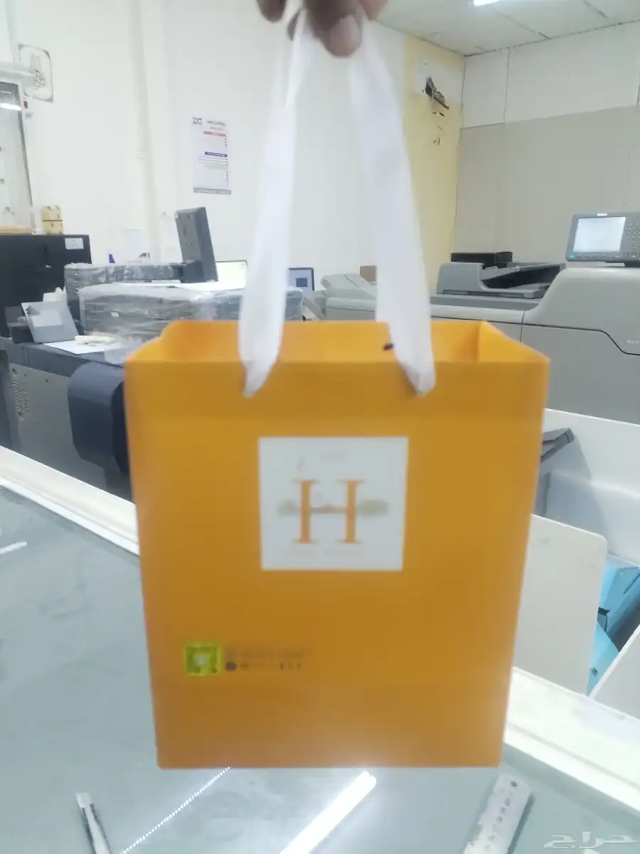 اكياس بوكسات شنط بكج عبايات بخور عطور اسر منتجة مطاعم 0