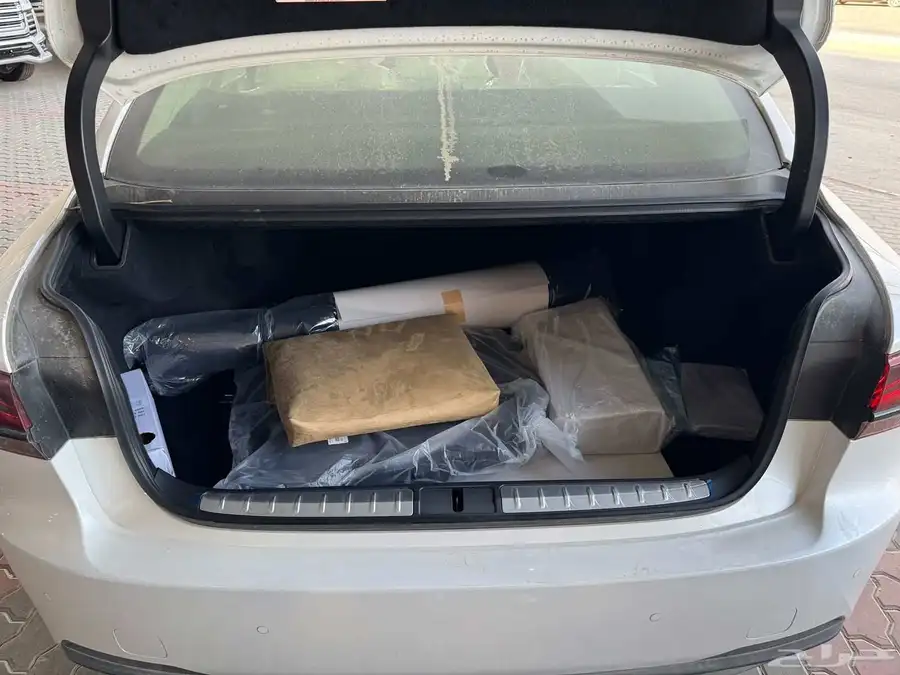لكزس LS 350 سعودي AA بنزين 2025 7