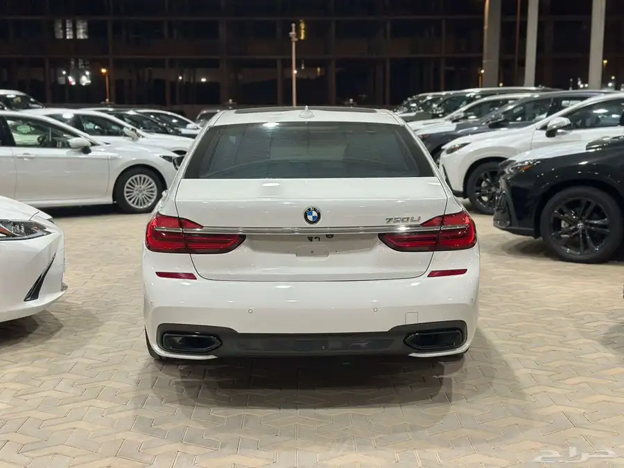 بي أم دبليو Li 730 2019 6