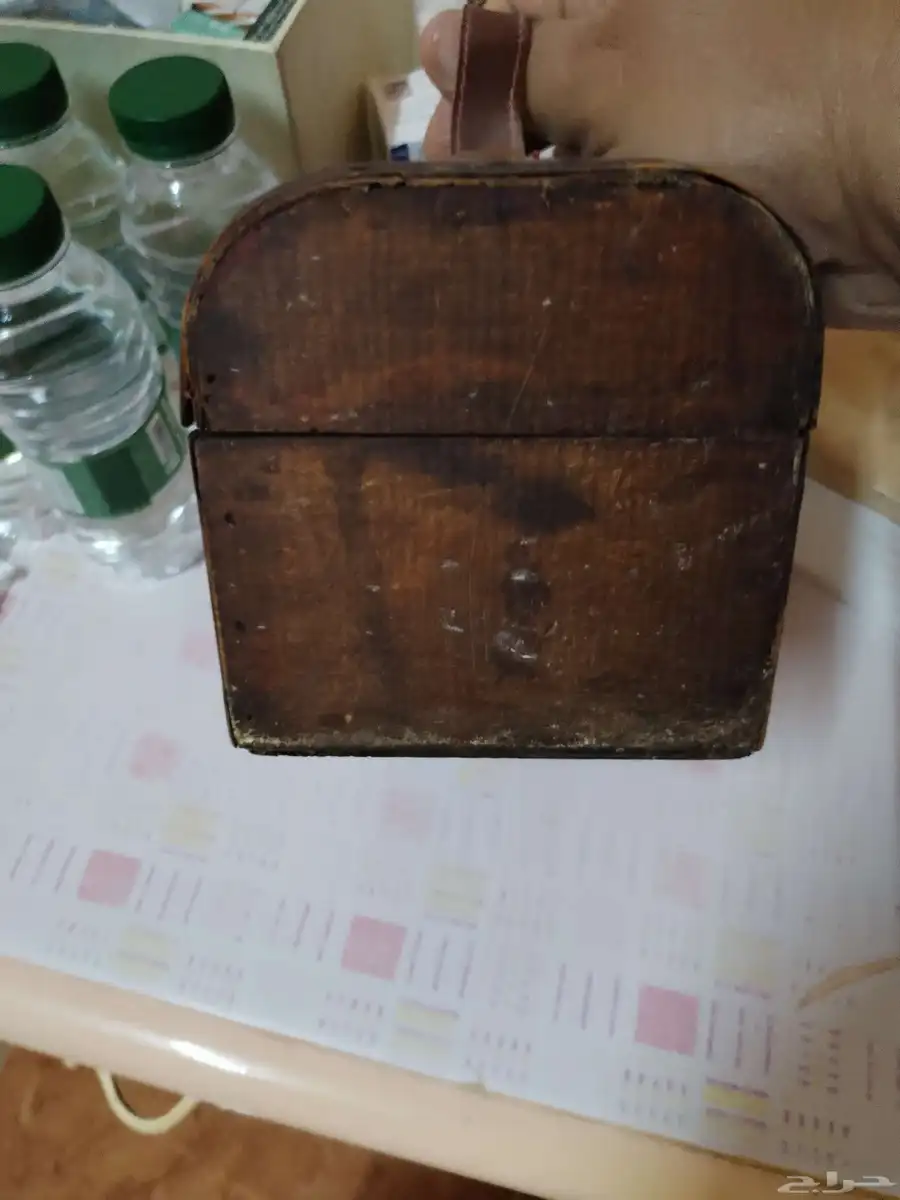 صندوق تراثي صغير للذهب والمسابيح 2