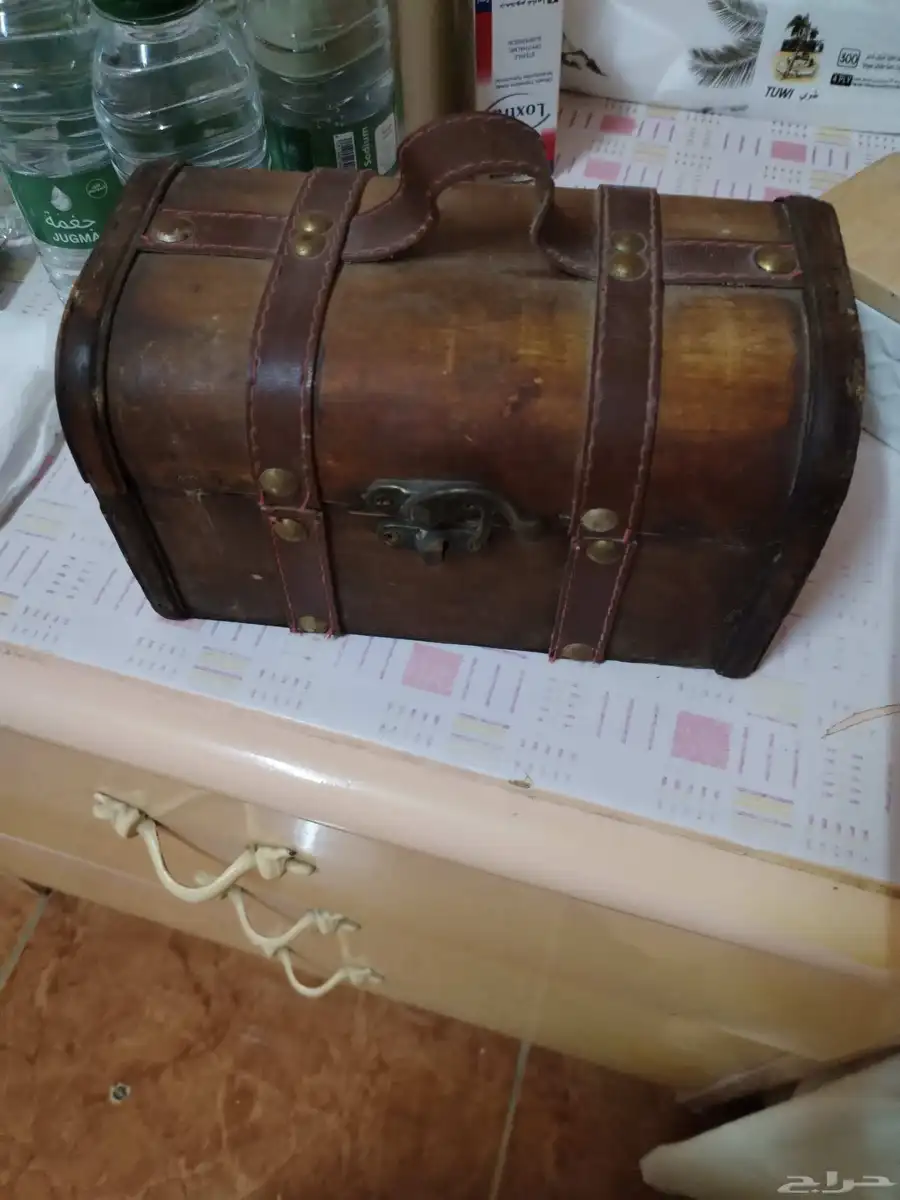 صندوق تراثي صغير للذهب والمسابيح 3