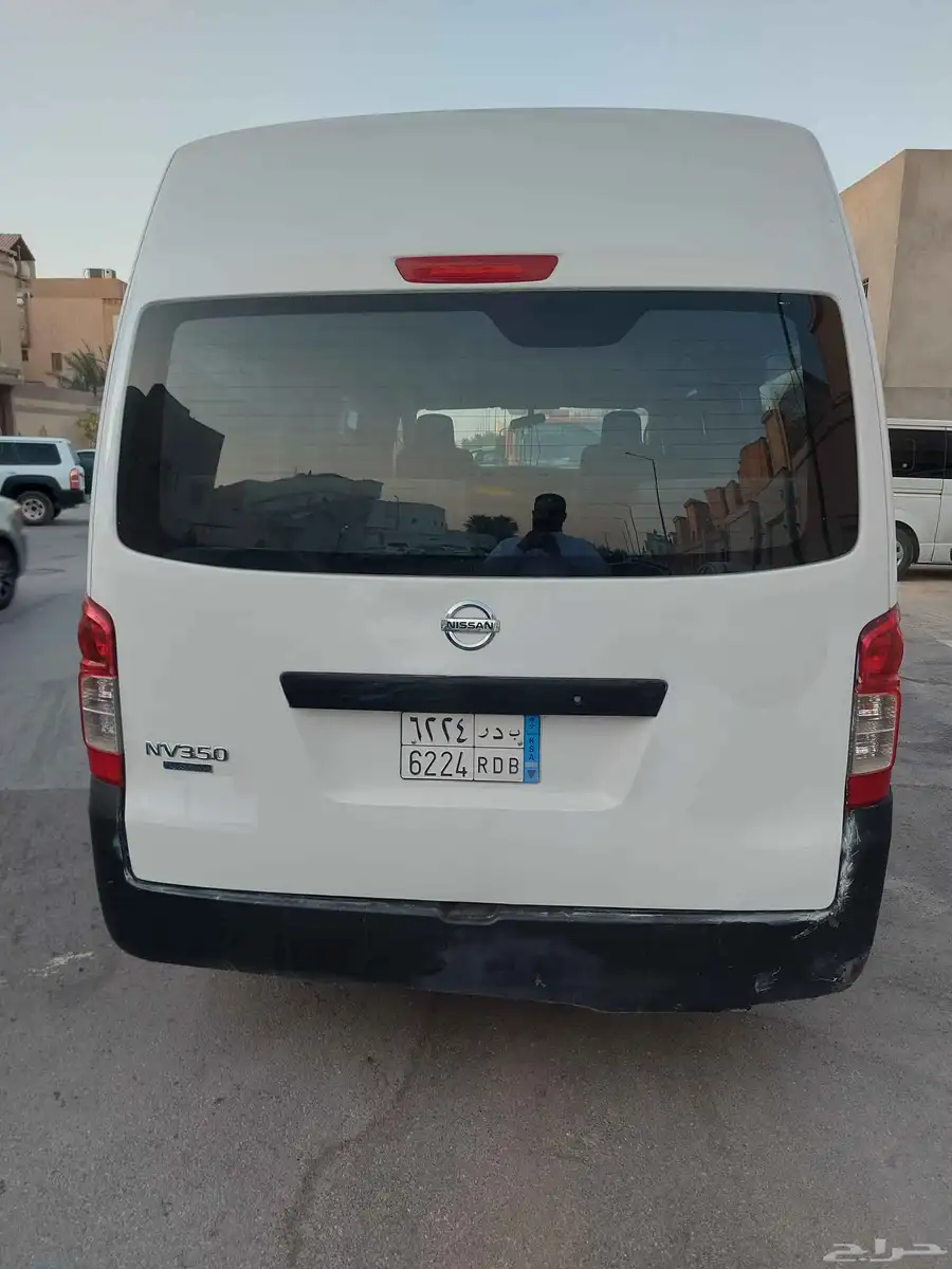 باص نيسان ركاب قبة ديزل 6