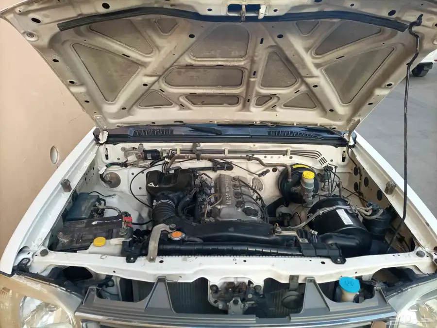 نيسان داتسون ( ددسن ونيت ) غمارة Nisan Datson 2009 15