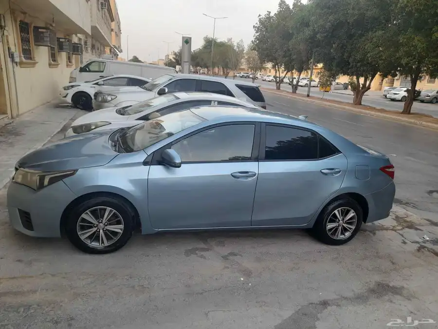 كورلا 2015 نضيفه مكينه قير بودي شايص فل 4
