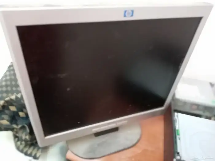كمبيوتر مكتبي البيع مستعجل 1