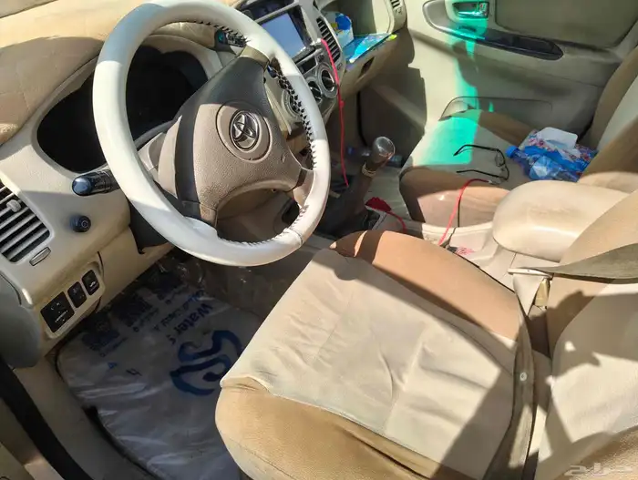 Toyota inoova 5