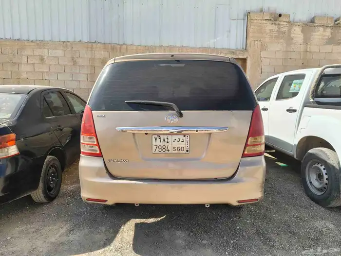 Toyota inoova 7