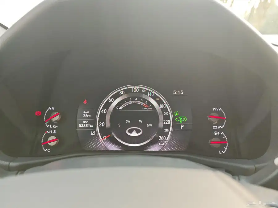 لكسز LX 600 F Sport أسود لؤلؤي موديل 2023 30