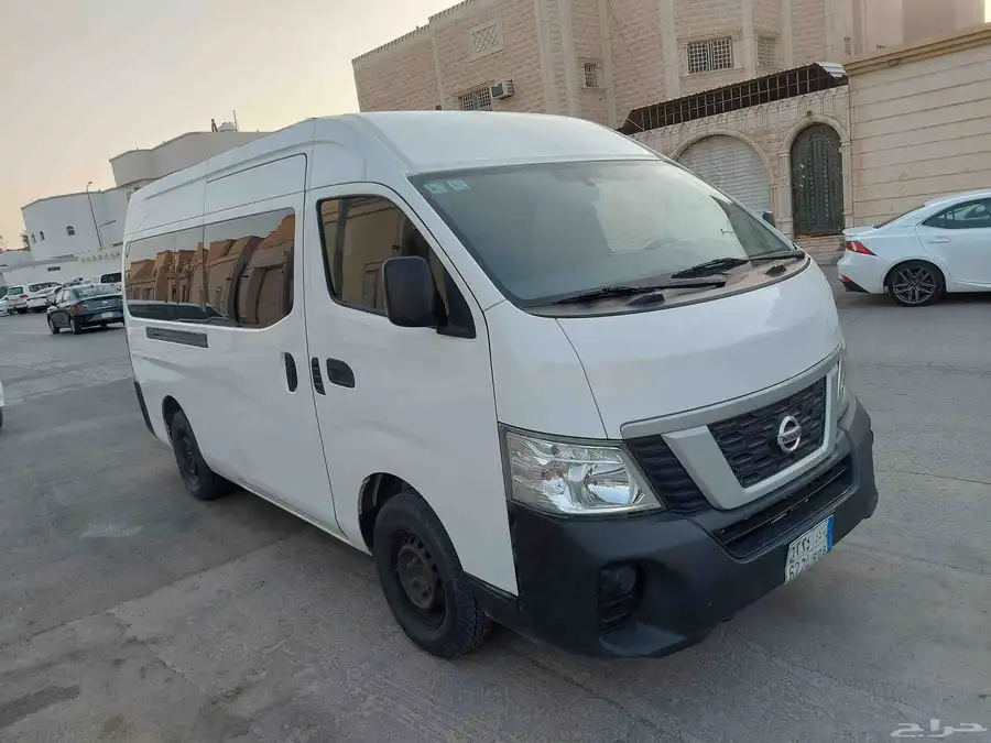 باص نيسان ركاب قبة ديزل 5