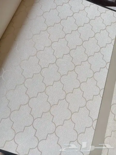 ورق جدران بأقل الاسعار الفه 150 شامل التركيب 5