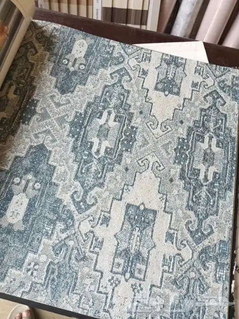 ورق جدران بأقل الاسعار الفه 150 شامل التركيب 1