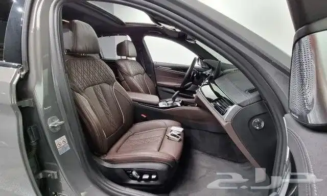 BMW 550I 2022 استيراد من كوريا - معرض العصيمي 6