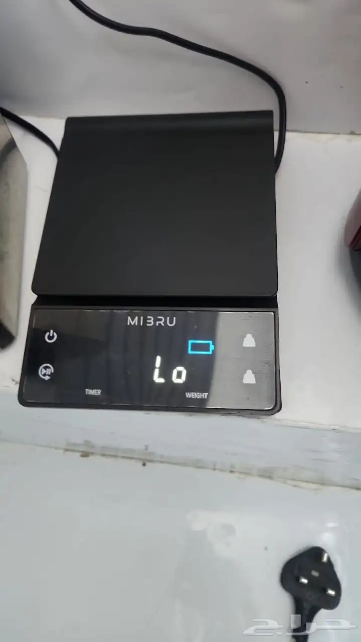 ثلاجه فريز و ادوات قهوه 8