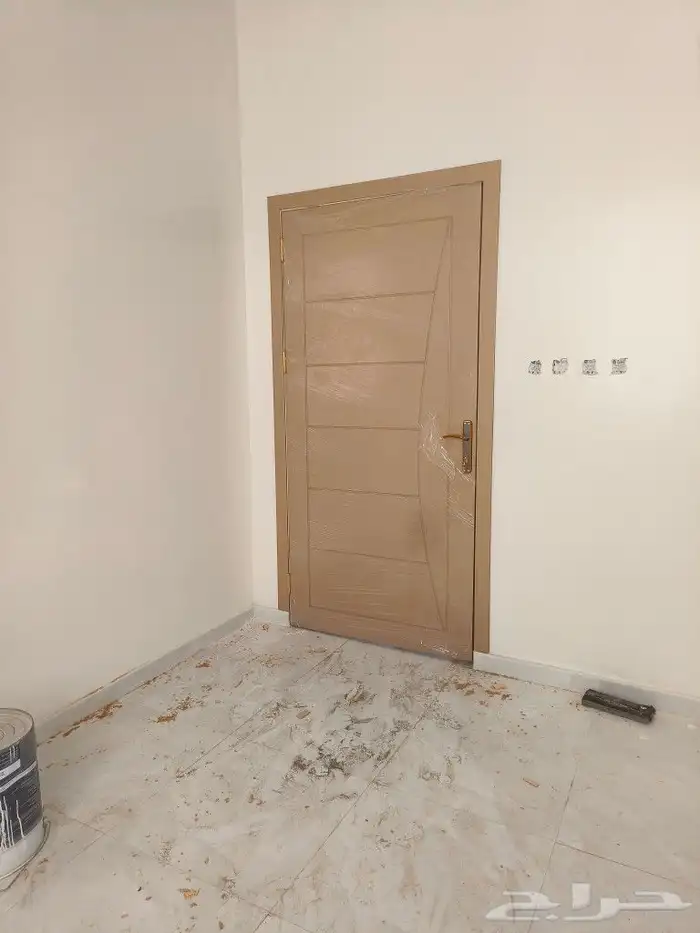 تفصيل ابواب خشب بجميع انواعها جيزان بيش العزامة الشارع العام 4