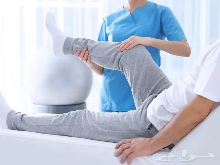 اخصائي علاج طبيعي للزيارات المنزليه 1