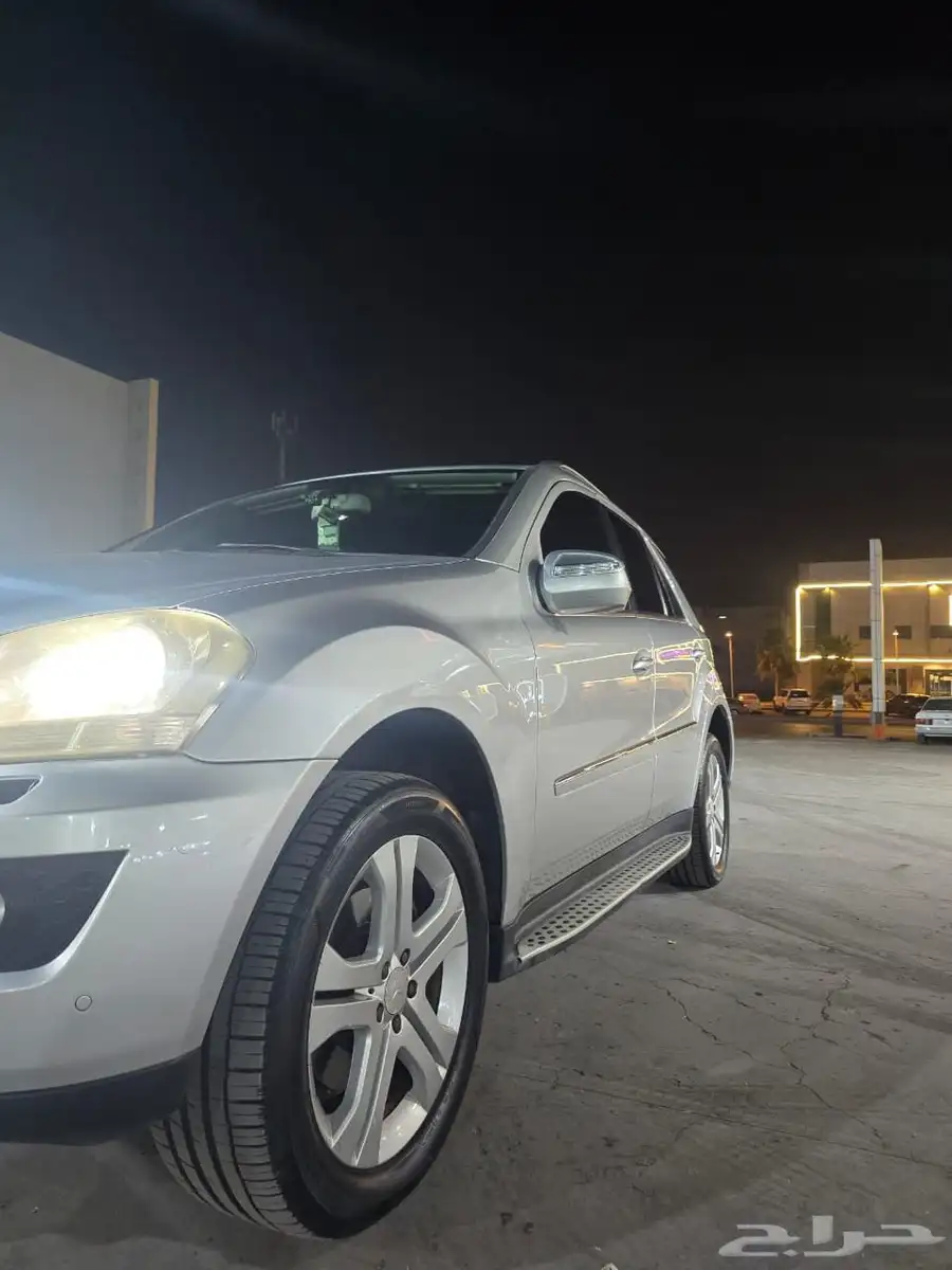 اعرض لكم سياره مور سدس ML350 2