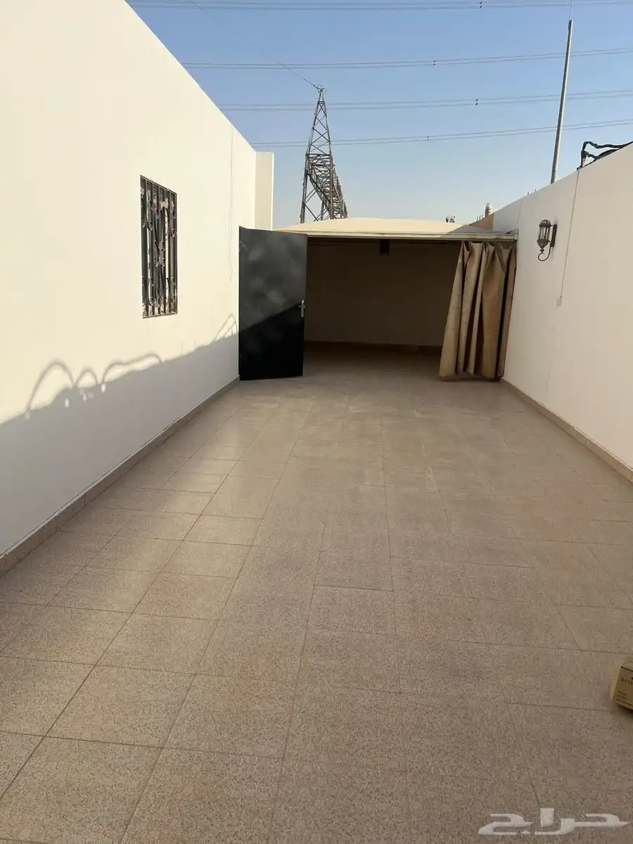 للايجار دور علوي حي النفل بمكيفات مطبخ بأجهزته 16