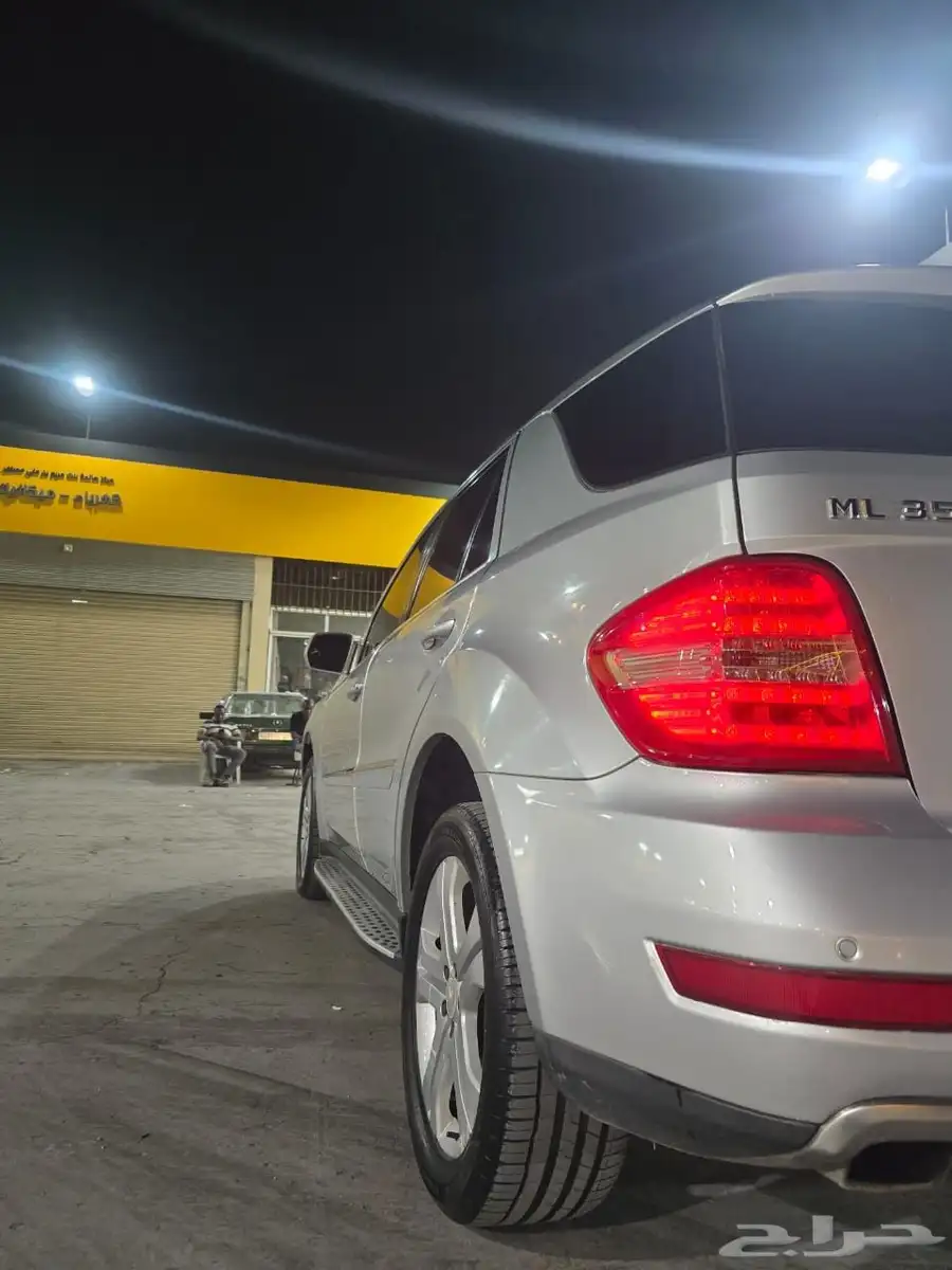 اعرض لكم سياره مور سدس ML350 4