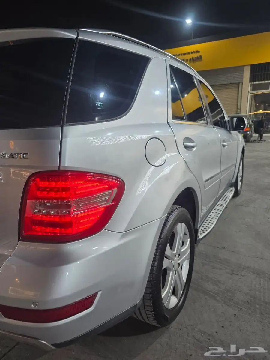 اعرض لكم سياره مور سدس ML350 3