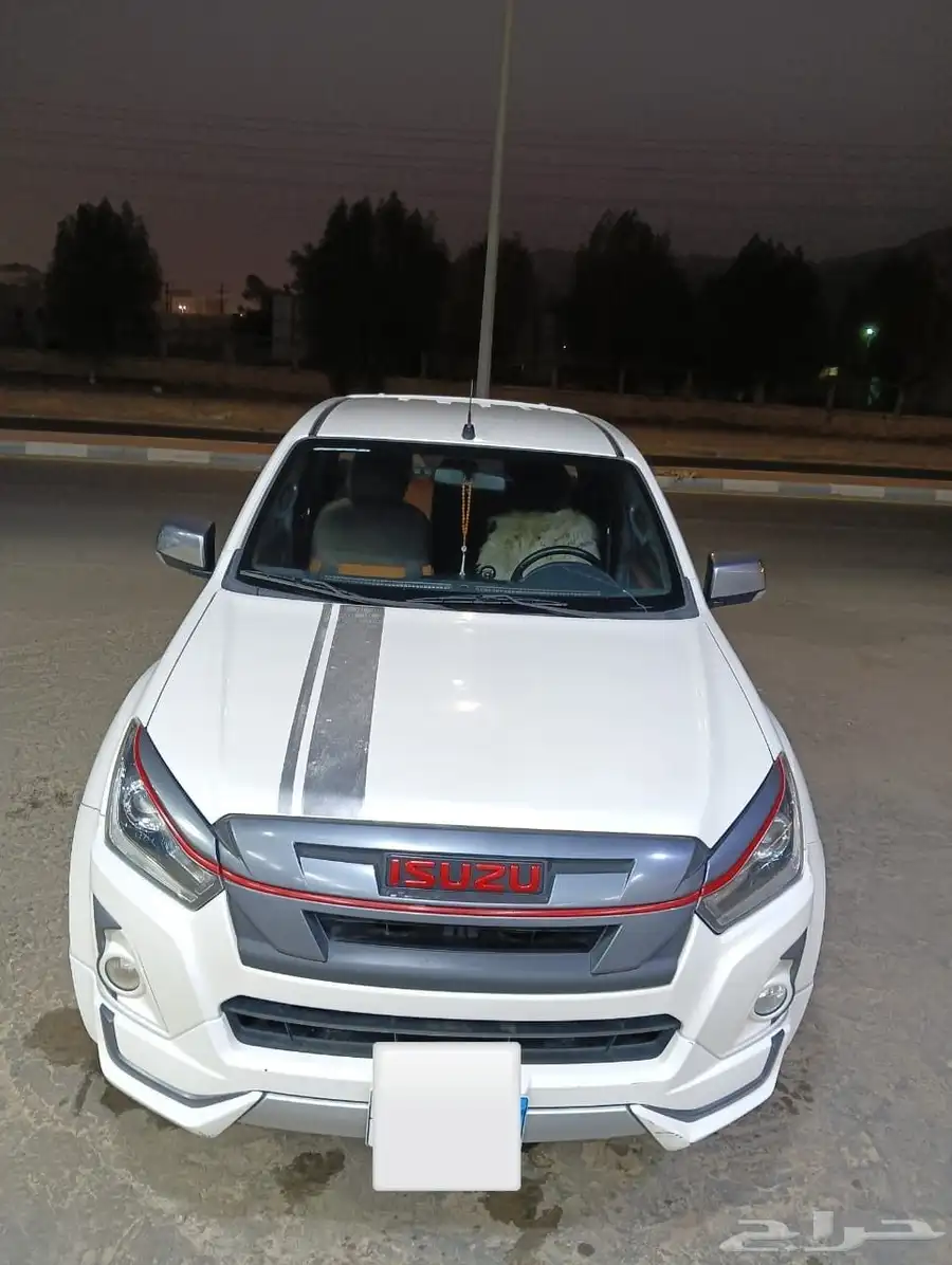 ايسوزو ديماكس 2021 للبيع 0