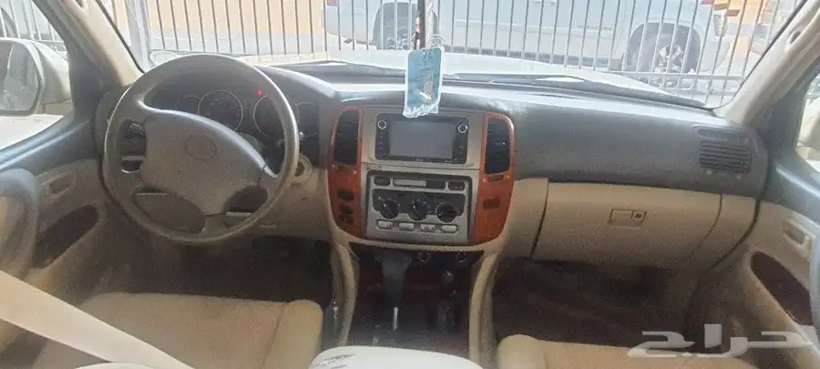 لاند كروز 2004 12