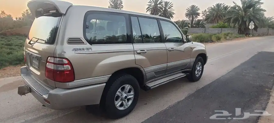 لاند كروز 2004 4