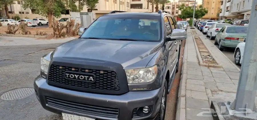 Toyota Sequoia 8