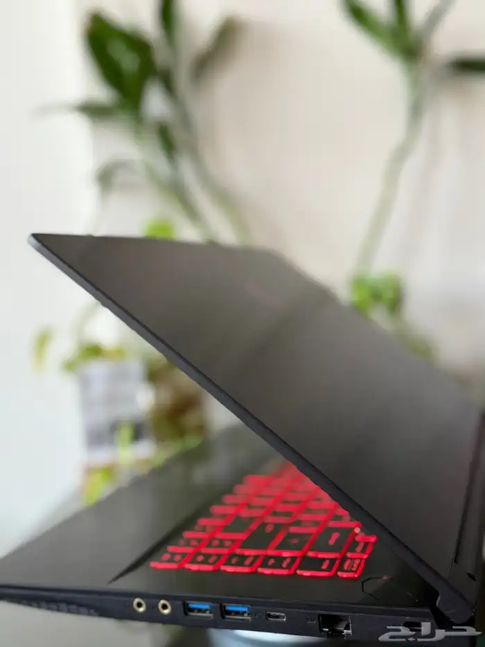 لابتوب ألعاب مواصفات عالية RTX و 64 رام 17