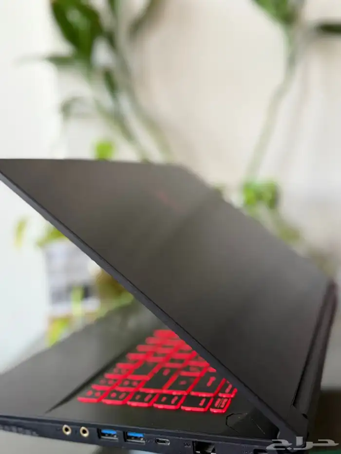 لابتوب ألعاب مواصفات عالية RTX و 64 رام 18