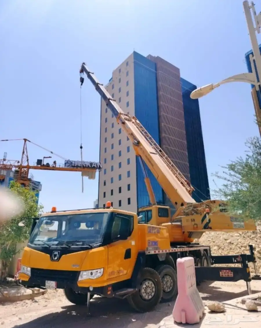 تأجير رافعات شوكية مان لفت سيزر لفت كرينات تليهندر بوبكات 13
