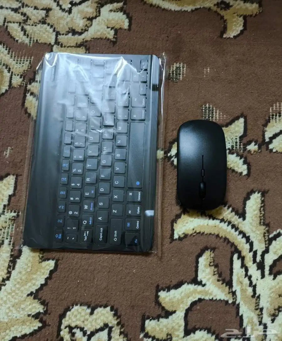 ايباد لابتوب جديد بكرتونه مساحة التخزين 64 ب 330 بس 2