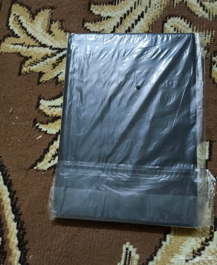 ايباد لابتوب جديد بكرتونه مساحة التخزين 64 ب 330 بس 3