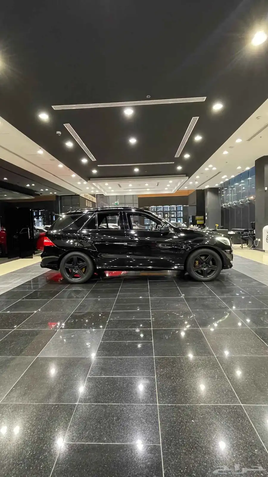 Mercedes-Benz ML63 AMG model 2013 3
