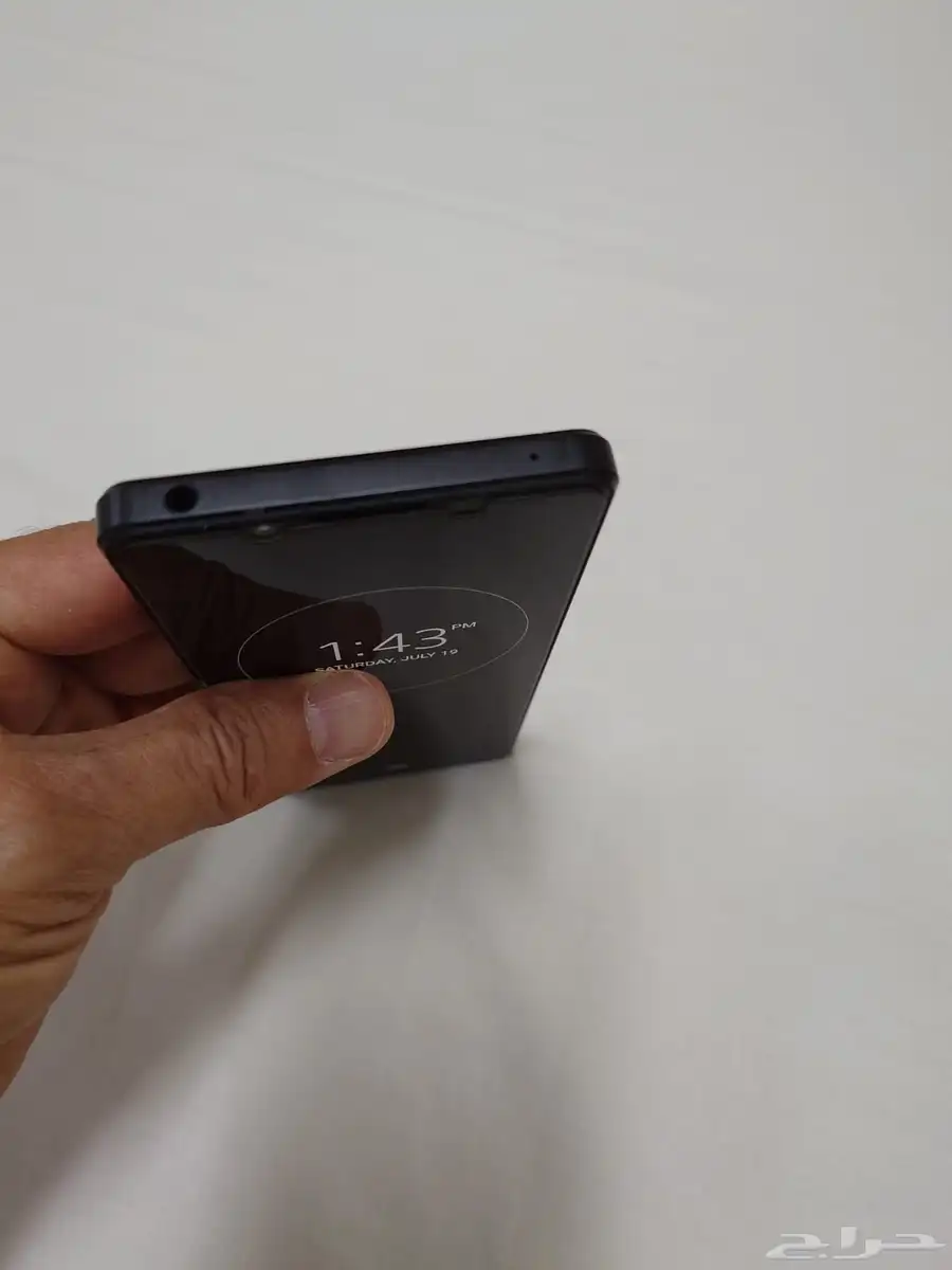 Xperia 1 IV  سوني اكسبيريا مارك 4 نظيف مع  كفر وحمايه 6