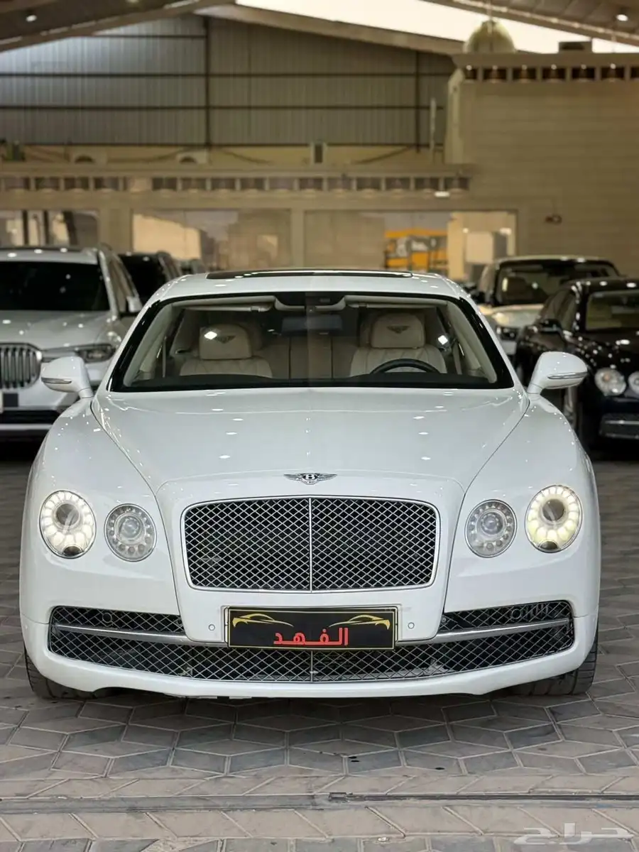 بنتلي 2015 فل كامل ب 129 ألف 2