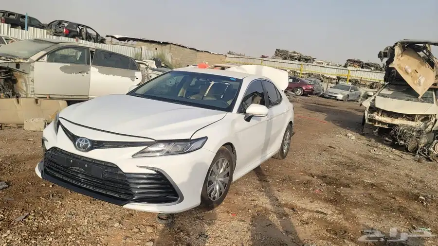 تيوتا كامري تشليح بيع قطع غيار مديل 2023 0