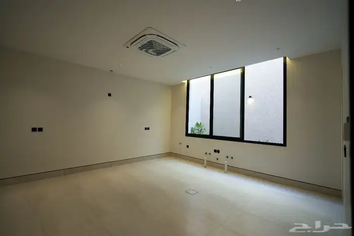أدوار وفلل للبيع في الرياض حي العارض 20