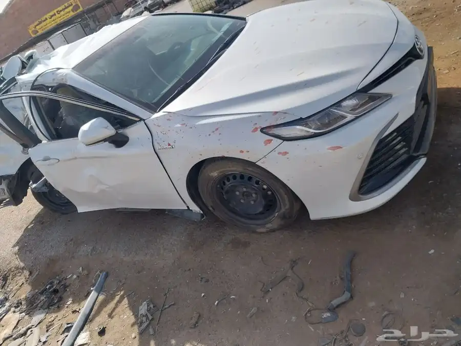قطع غيار سيارات كامري هايبر 2023 متوفر كل قطعة 0