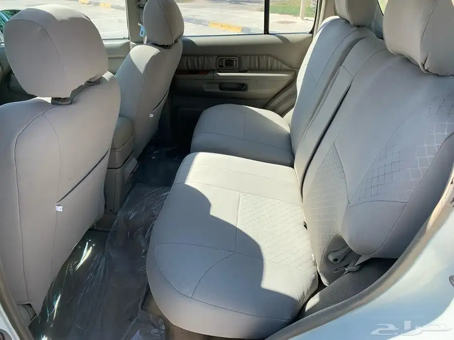 2003 نيسان باثفندر 2003 ( انفنتي QX4) 5