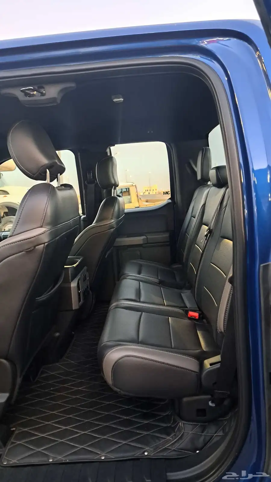 فورد F150 رابتر موديل 2018عداد232الف 7