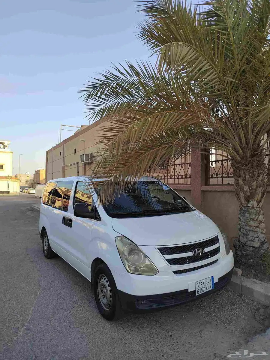 للبيع هونداي H1 2013 3