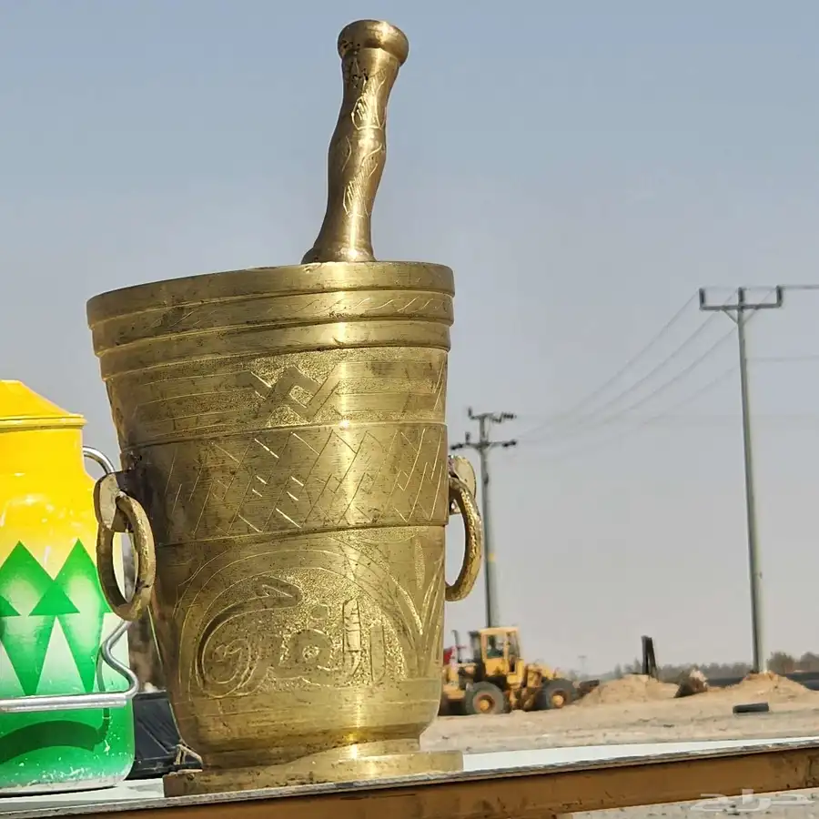 للبيع نجر سوري نحاس صافي وزن 15كلو 400جرام الموقع القريات 3