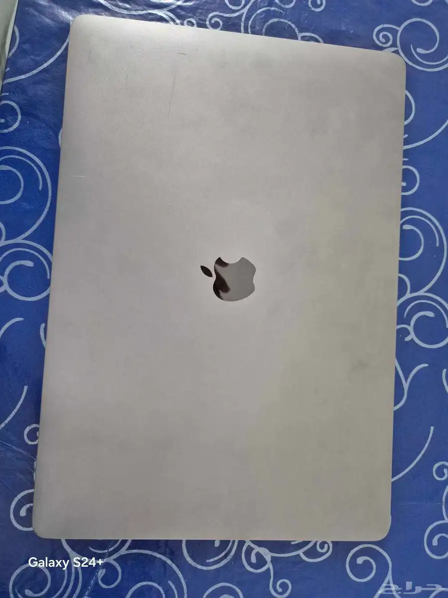 Apple MacBook Pro A2141 (16 ) Intel core i7 16 1TB 3