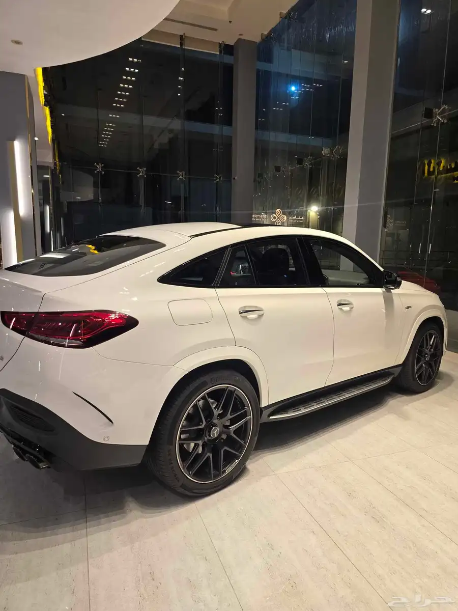 مرسيدس GLE53 2022 6