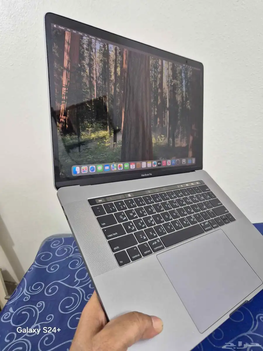 Apple MacBook Pro A2141 (16 ) Intel core i7 16 1TB 4